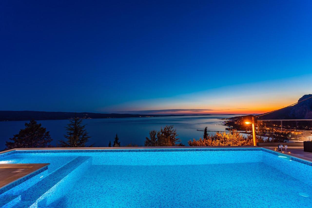 Villa Belvedere With Heated Pool, Billiards, Media Room, Sea Views,10 Pax Omis Exterior photo