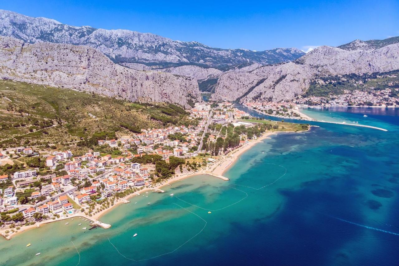 Villa Belvedere With Heated Pool, Billiards, Media Room, Sea Views,10 Pax Omis Exterior photo