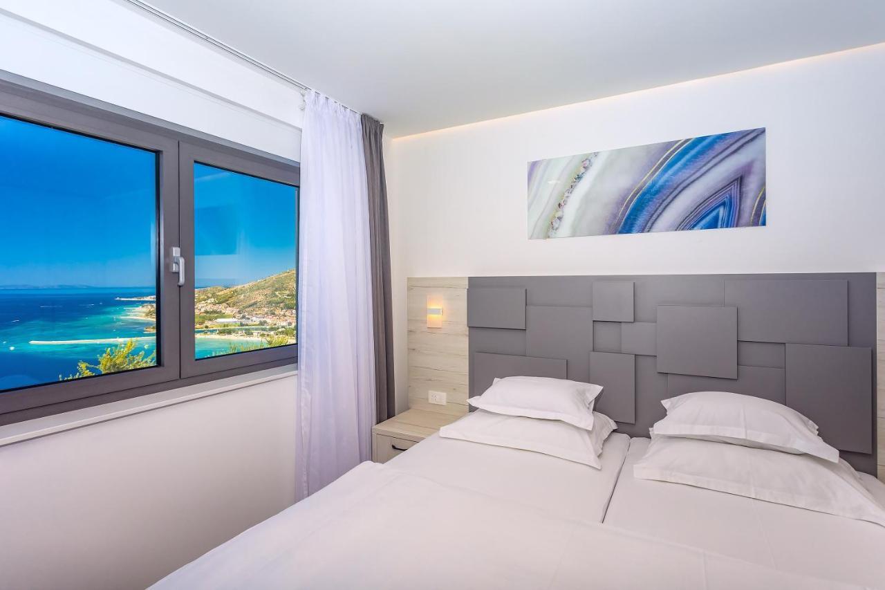Villa Belvedere With Heated Pool, Billiards, Media Room, Sea Views,10 Pax Omis Exterior photo